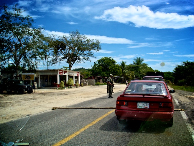 MX Military Checkpoint